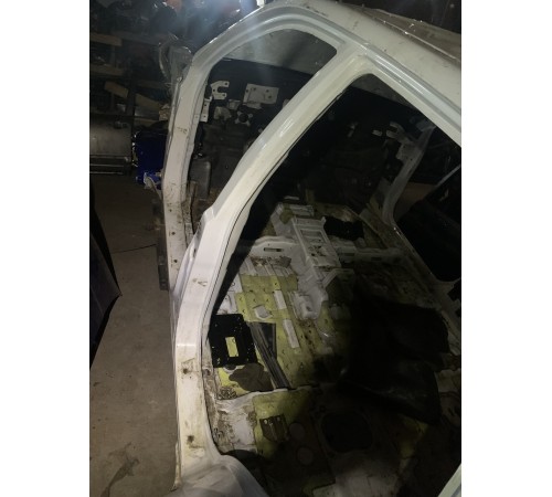 Порог со стойкой (левый)