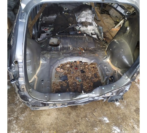 Задняя панель