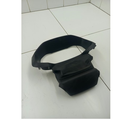 Обшивка щитка приборов