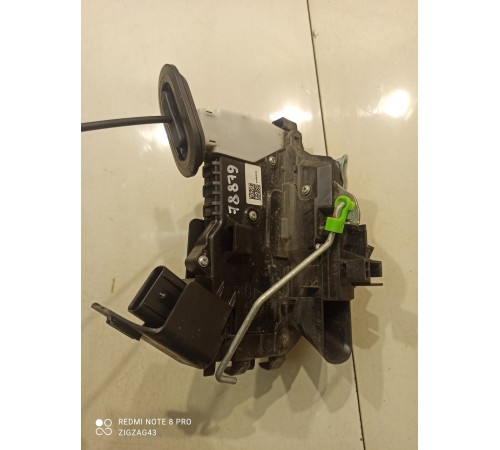 Замок двери (передний, правый)