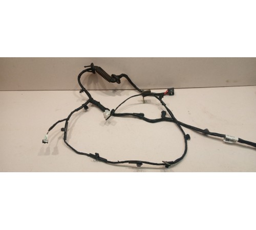 Электропроводка крышки багажника