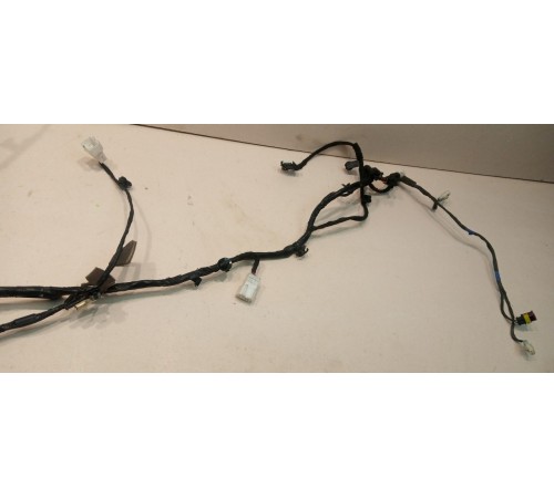 Электропроводка крышки багажника