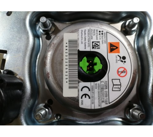 Подушка безопасности водителя