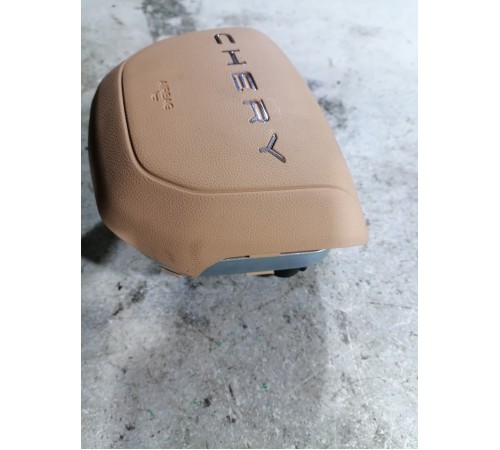 Подушка безопасности водителя