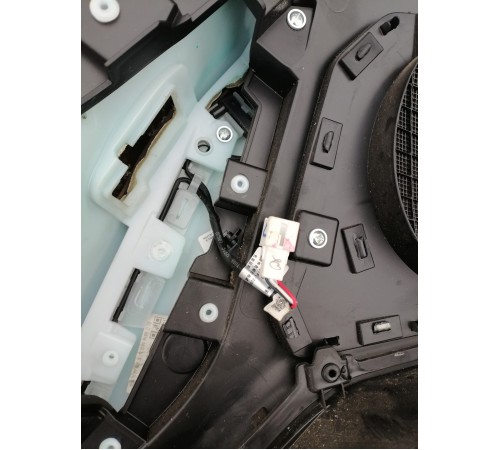 Обшива двери передняя правая