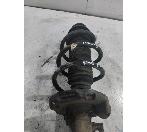 Амортизатор подвески передний левый в сборе