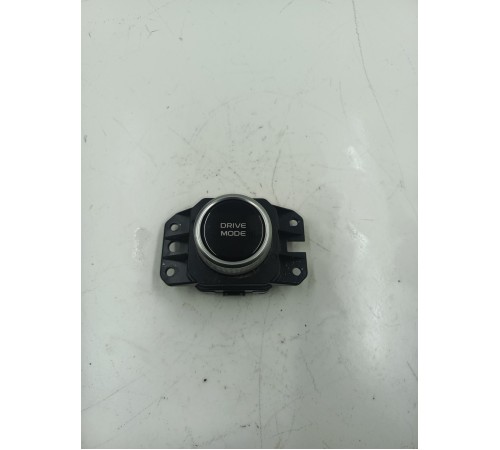 Кнопка переключения режимов трансмиссии