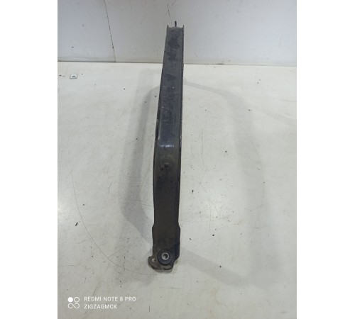 Крепление топливного бака левое