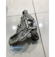 Поворотный кулак (задний, правый)