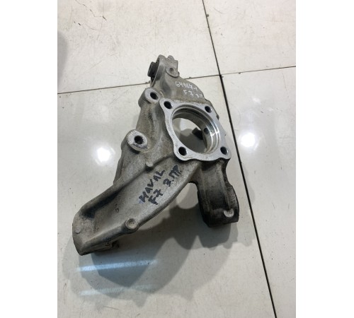 Поворотный кулак (задний, правый)