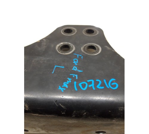 Кронштейн(крепление) рамы левый