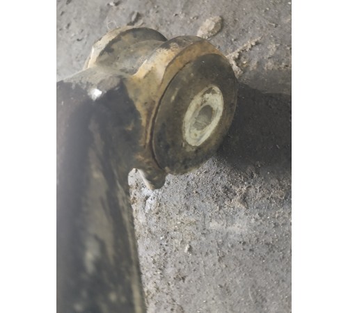 Рычаг подвески задний левый