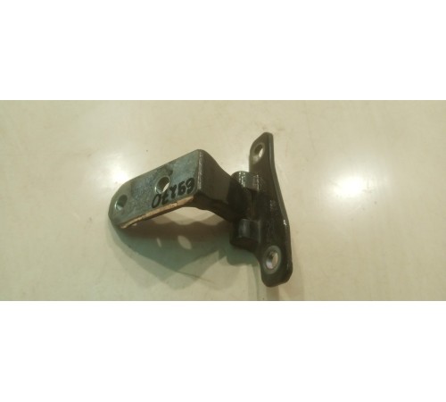 Петля двери (передняя, левая, верхняя)