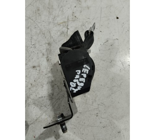 Ремень безопасности задний средний