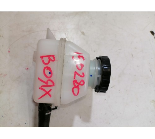 Бачок тормозной жидкости