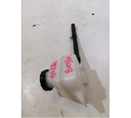 Бачок тормозной жидкости