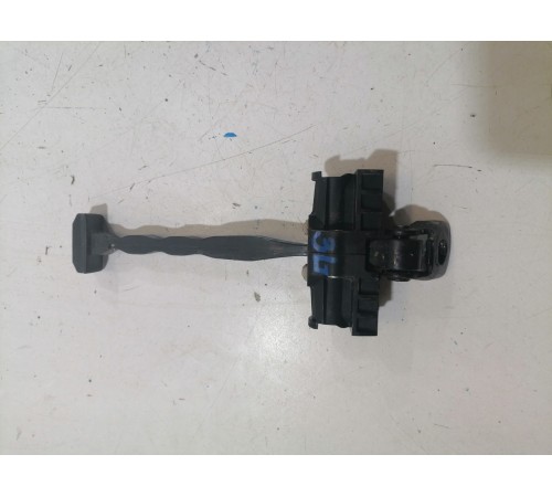 Ограничитель двери задний левый