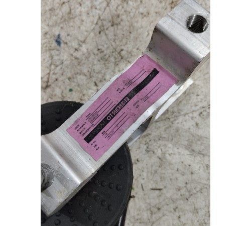 Опора подушка двигателя