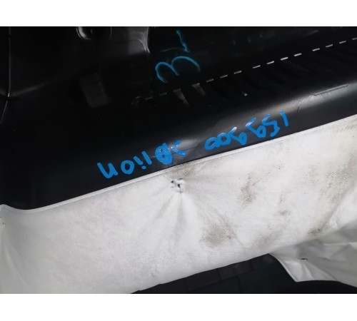 Обшивка багажника (левая)