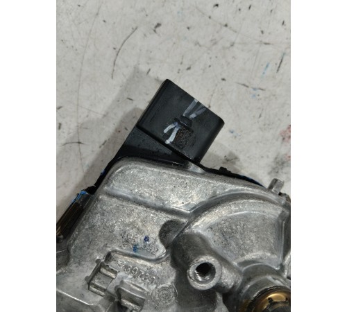 Моторчик стеклоочистителей (передний)