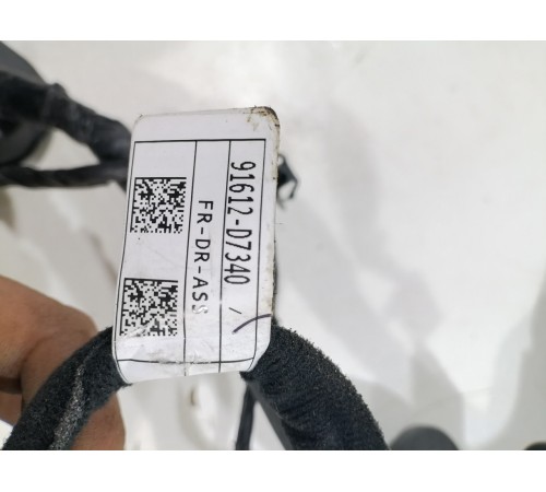 Электропроводка двери передняя правая