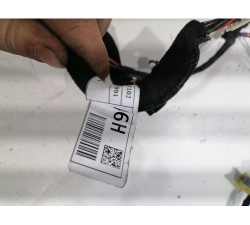 Электропроводка двери передняя правая