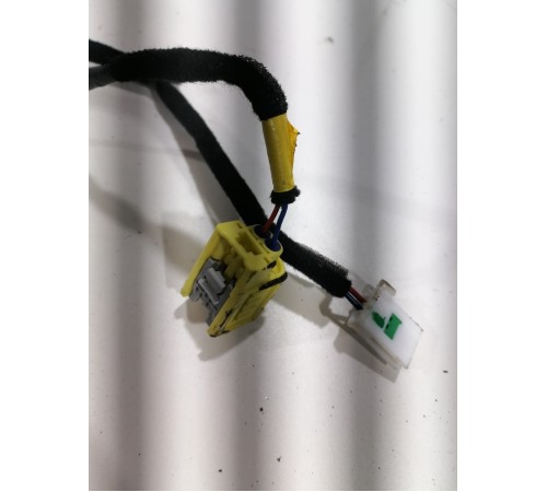 Электропроводка двери передняя правая