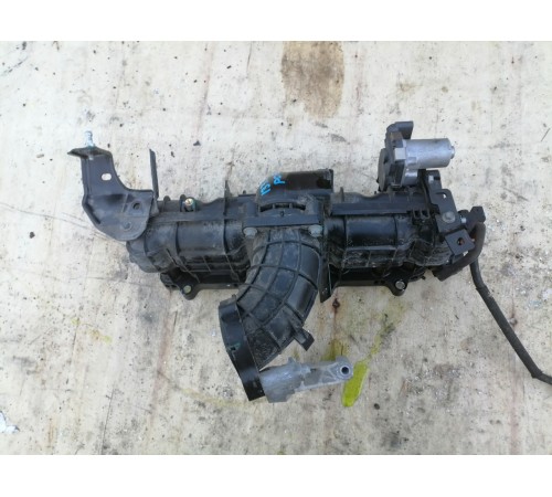 Коллектор впускной