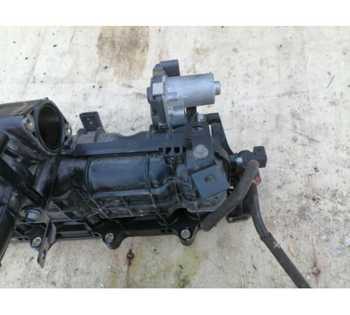 Коллектор впускной