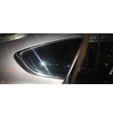 Стекло кузовное заднее правое