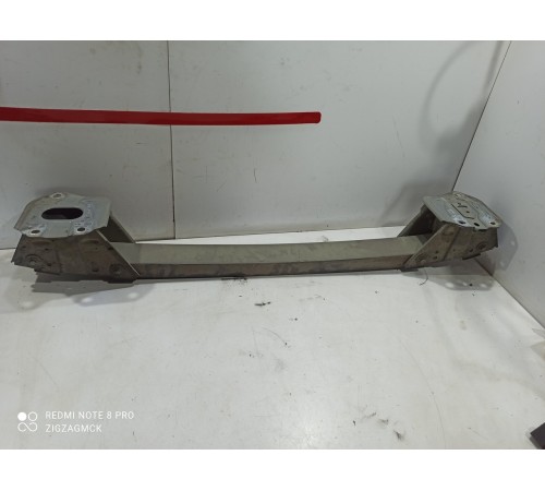 Усилитель заднего бампера