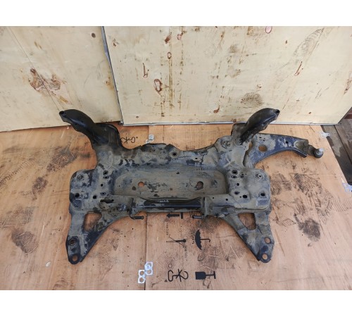 Балка (подрамник) передний