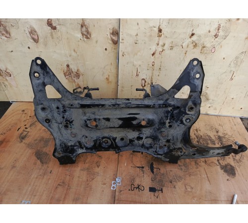 Балка (подрамник) передний