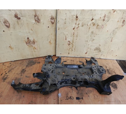 Балка (подрамник) передний