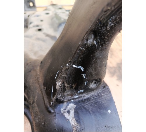 Балка (подрамник) передний