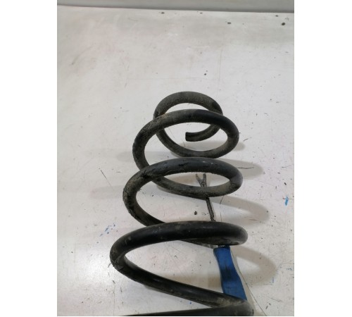  Пружина подвески задняя