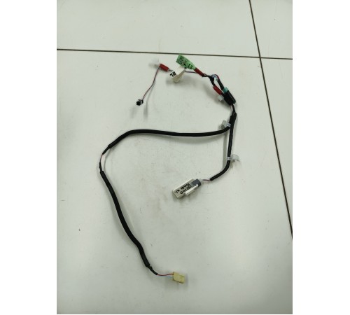 Электропроводка обшивки двери передняя левая