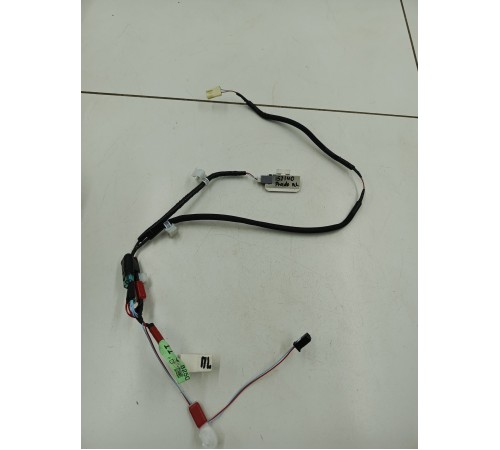 Электропроводка обшивки двери передняя левая