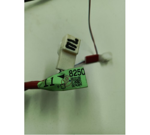 Электропроводка обшивки двери передняя левая