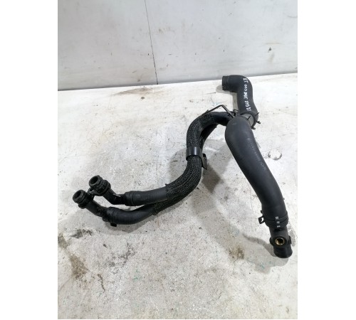 Патрубок системы охлаждения с тройником