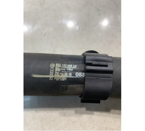 Патрубок системы охлаждения