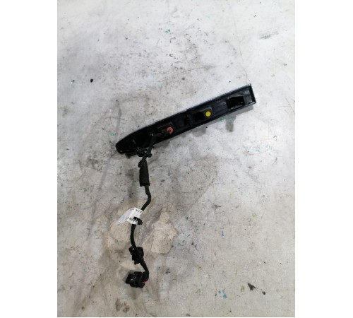 Флаговый фонарь передней решетки