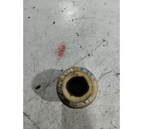 Отбойник амортизатора (передний левый)