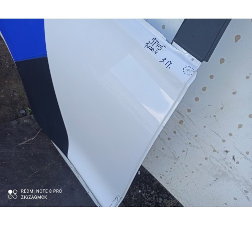 Дверь (задняя правая)