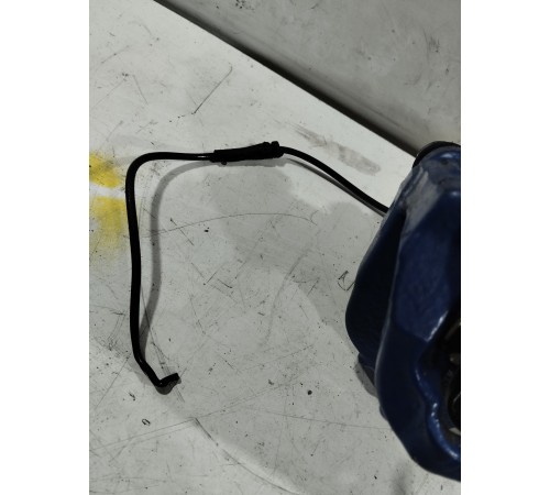 Суппорт(задний правый)