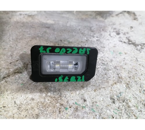 Плафон подсветки номера