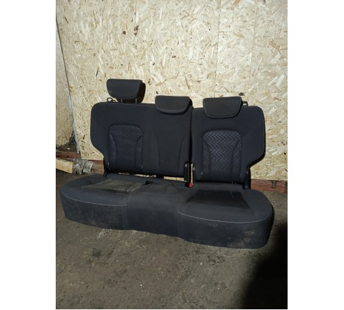 Задний ряд сидений