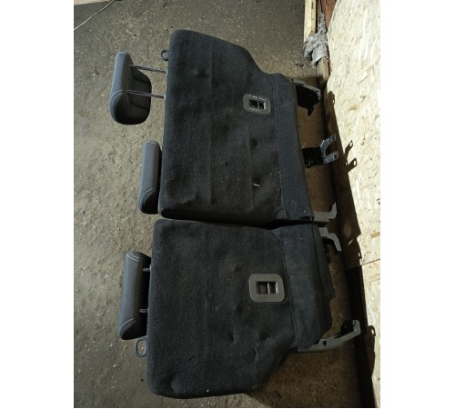 Задний ряд сидений