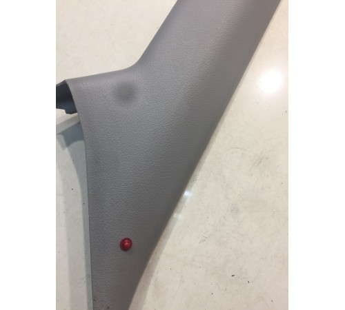 Обшивка стойки (передняя, левая)