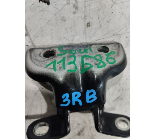 Петля двери задняя правая верхняя